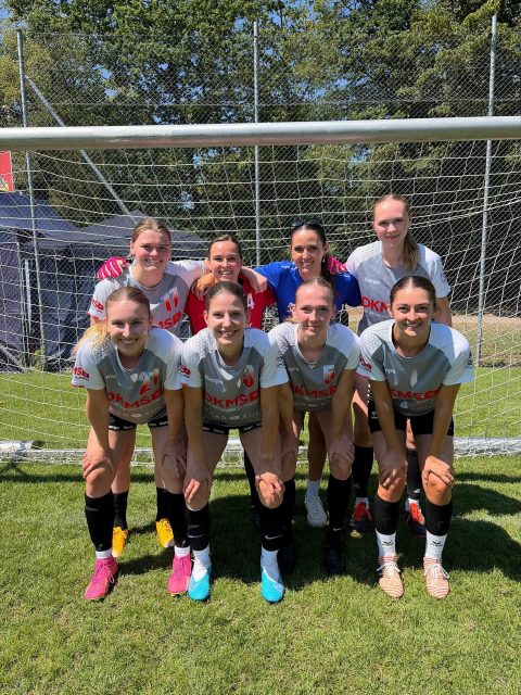 Unser Juniorteam nahm gestern am Benefiz-Fußballturnier des @vkkk_ostbayern teil und hat zu Gunsten der Kinder die Sportart gewechselt. 
Tolle Aktion - Super Einsatz 🖤💙